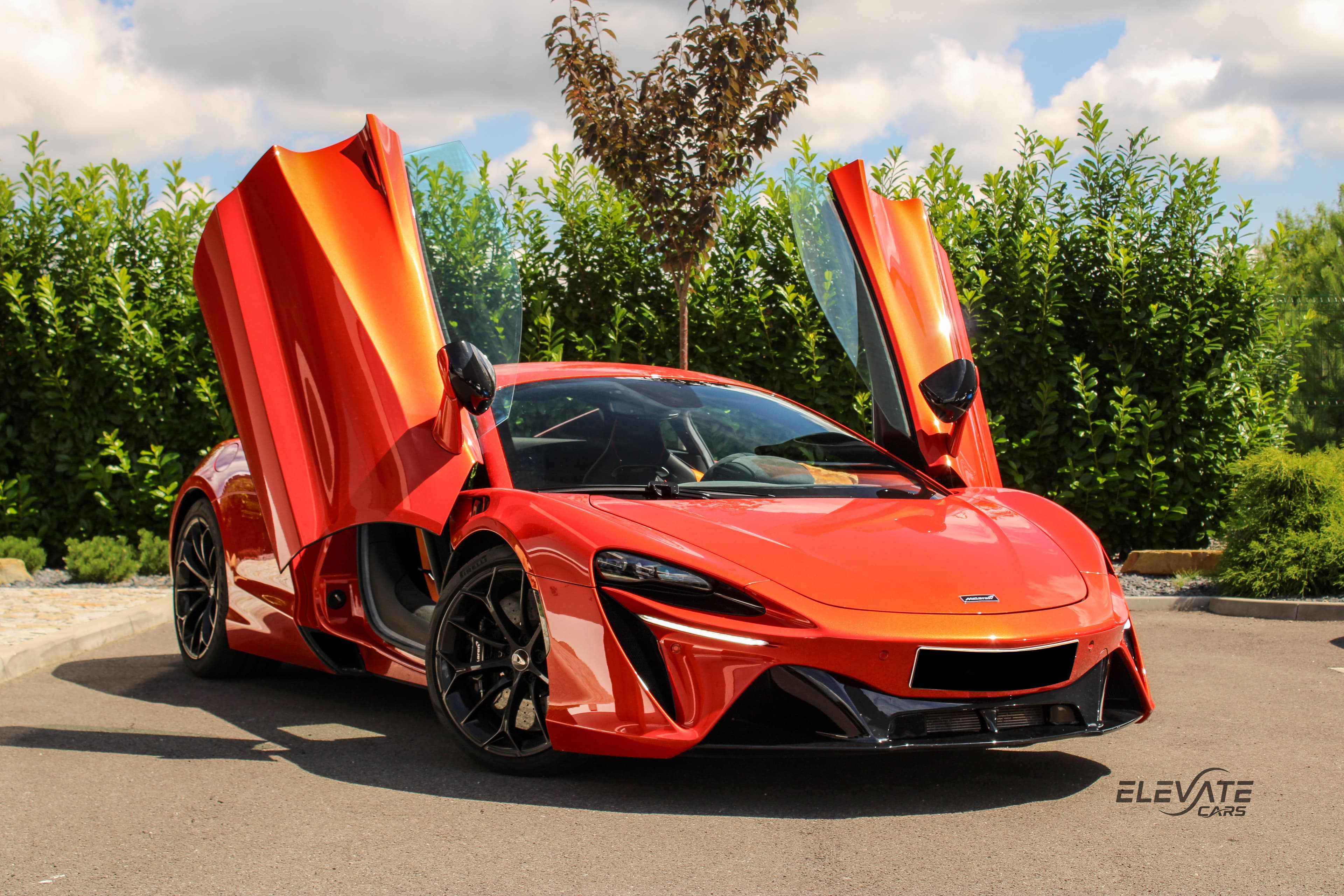 McLaren Artura Performance - náhľad 1