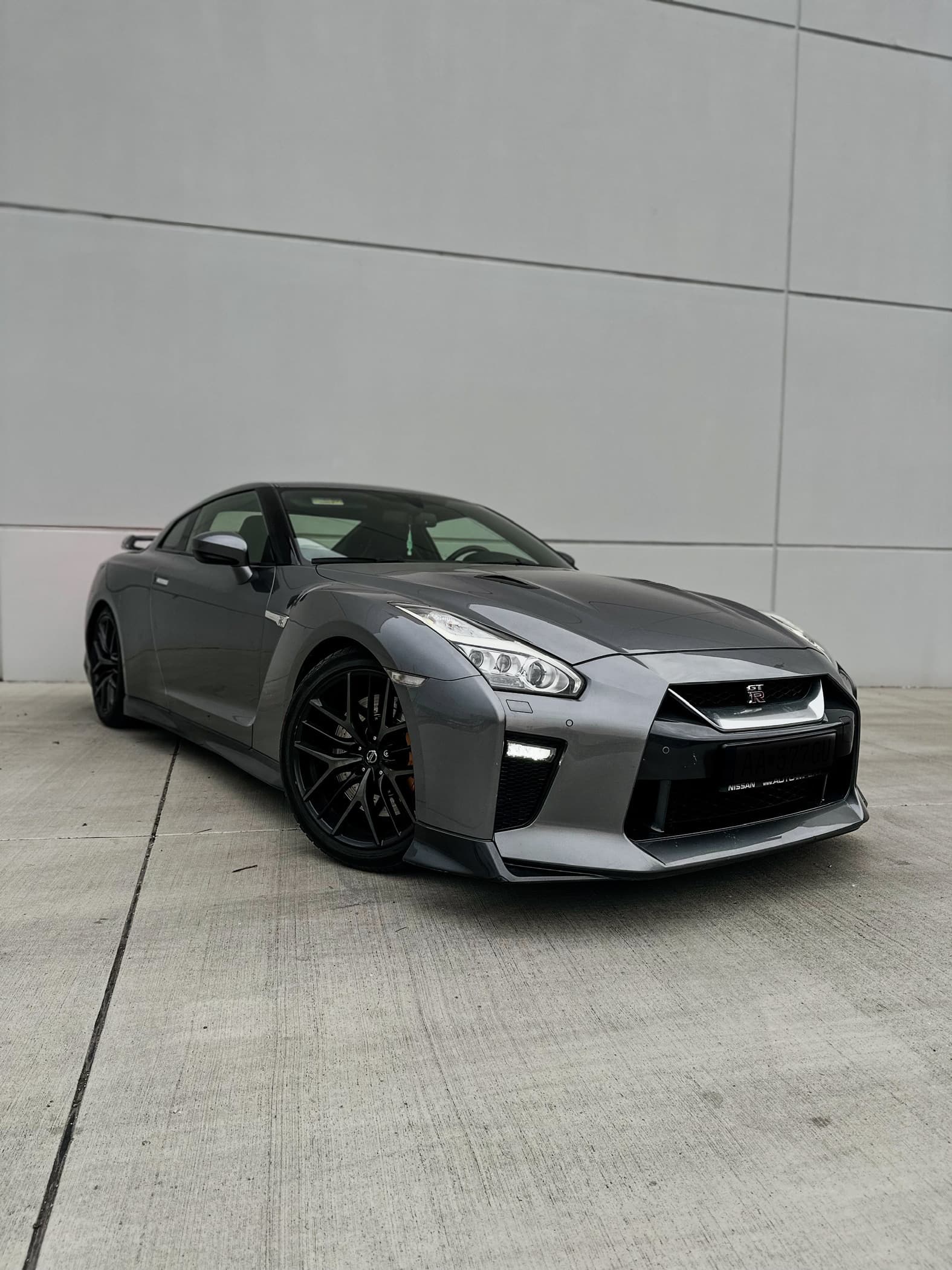 Nissan GT-R - náhľad 1