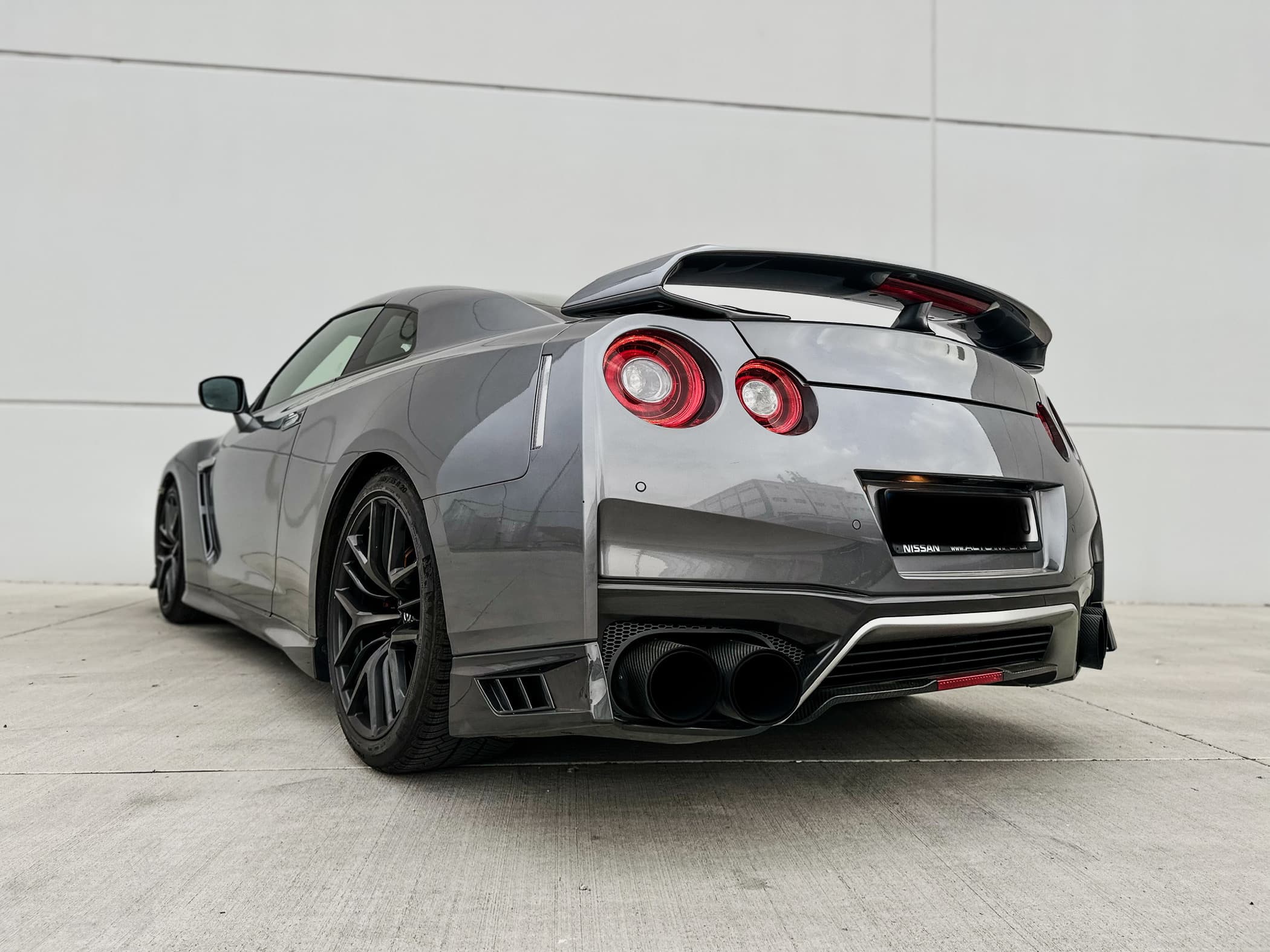 Nissan GT-R - náhľad 2
